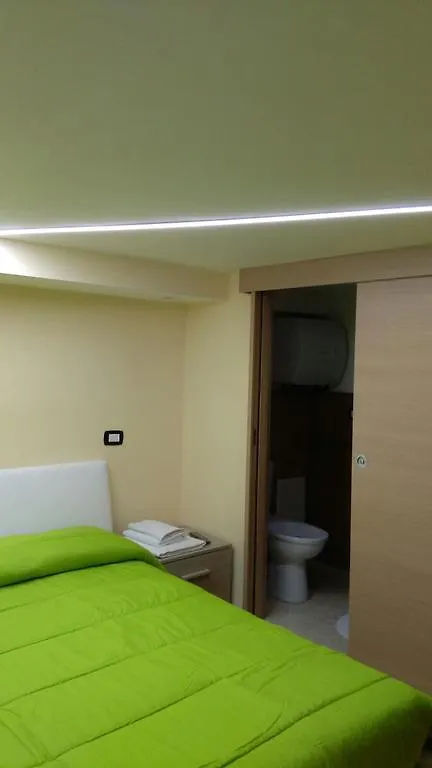 Appartamento Casa Marina Napoli 0*,  Italia